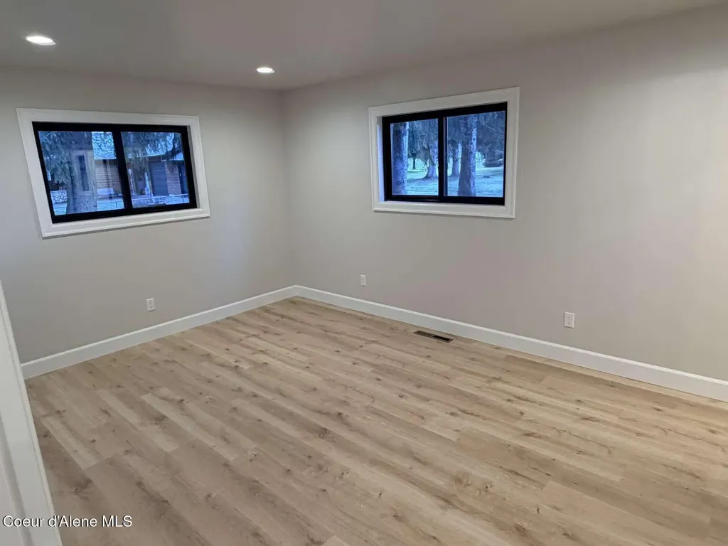 5815 N 17th Street Dalton Gardens ID 83815