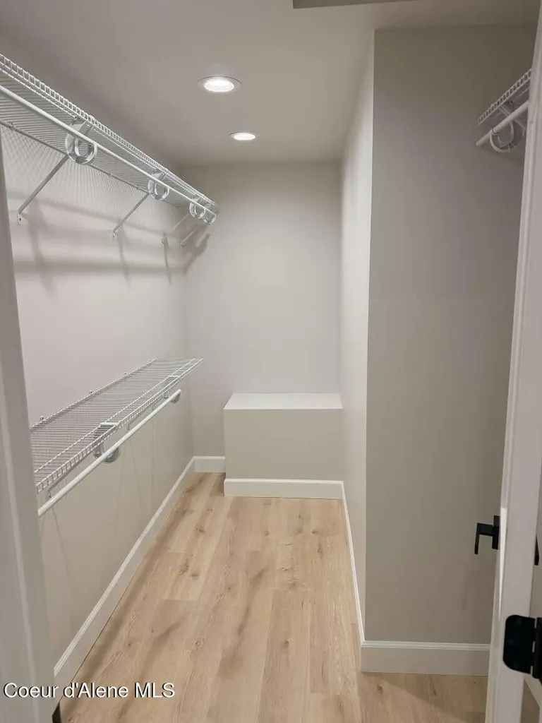 5815 N 17th Street Dalton Gardens ID 83815