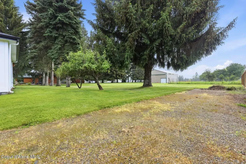 5815 N 17th Street Dalton Gardens ID 83815