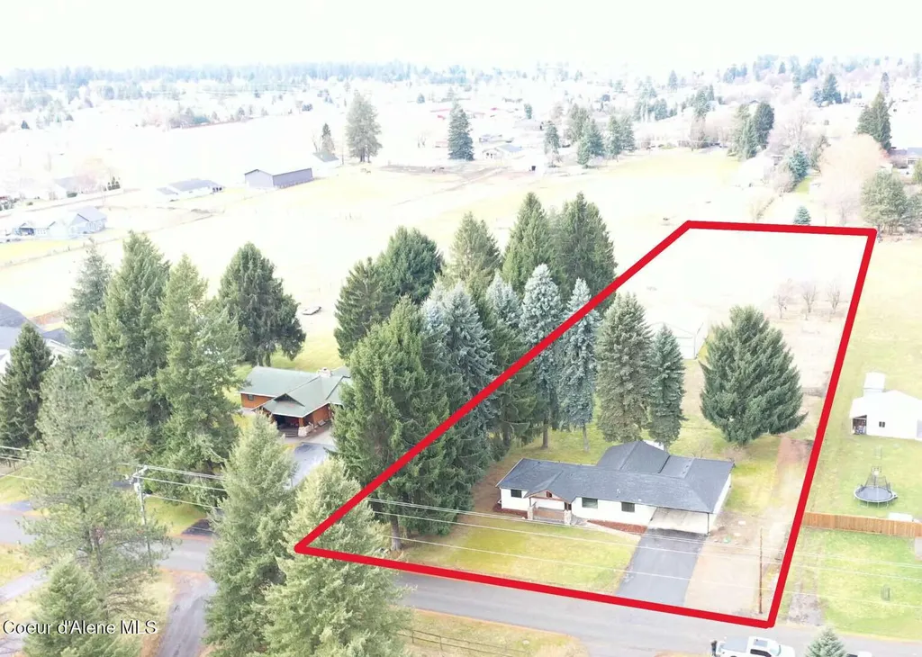 5815 N 17th Street Dalton Gardens ID 83815
