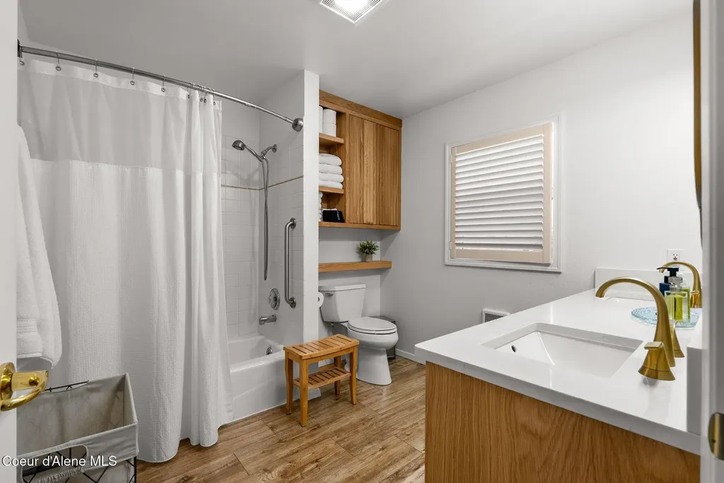 1309 Westwood Lane Sandpoint ID 83864