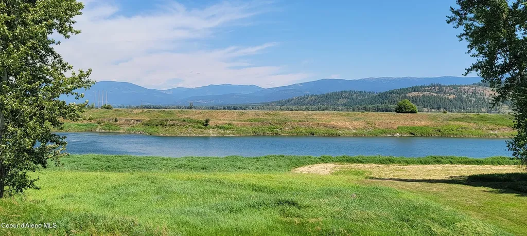 1168 Shire Lane Bonners Ferry ID 83805