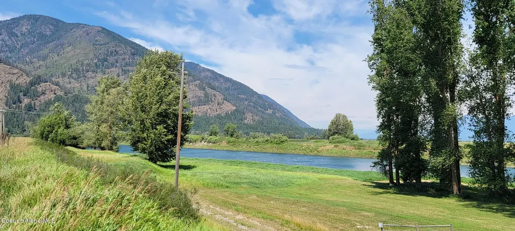 1168 Shire Lane Bonners Ferry ID 83805
