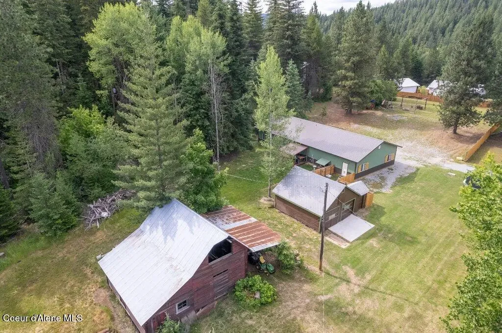 140 Wright Road Kingston ID 83839