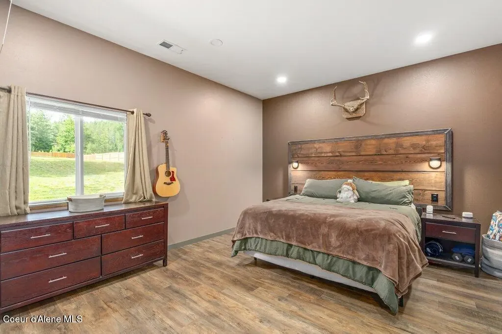 140 Wright Road Kingston ID 83839