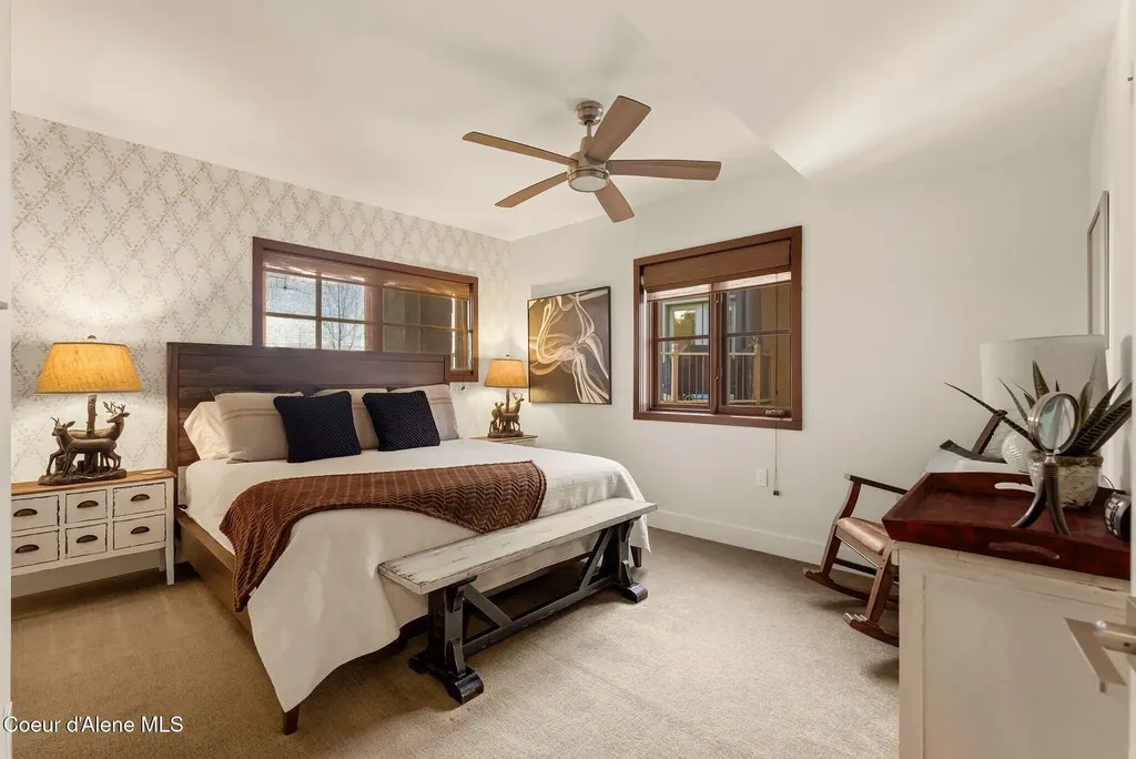 91 Village Lane Sandpoint ID 83864