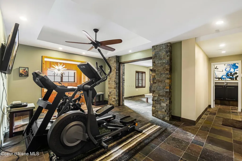 91 Village Lane Sandpoint ID 83864