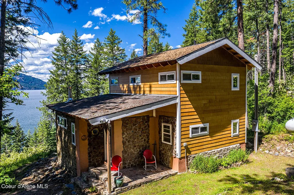 812 Pine Cove Road Bayview ID 83803
