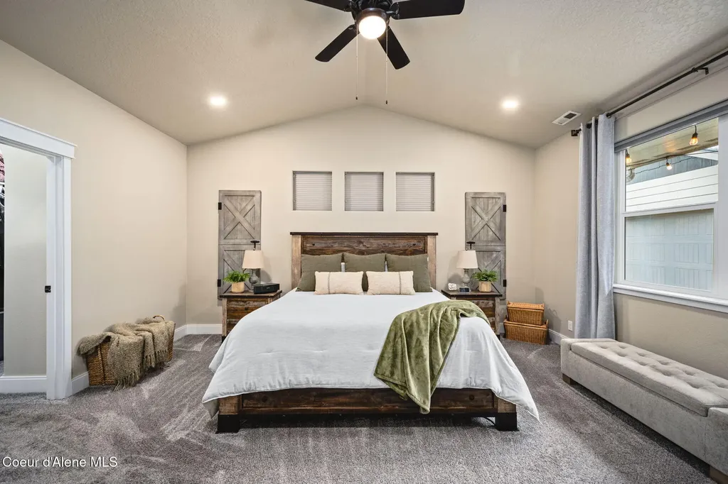 11418 N Emerald Drive Hayden ID 83835