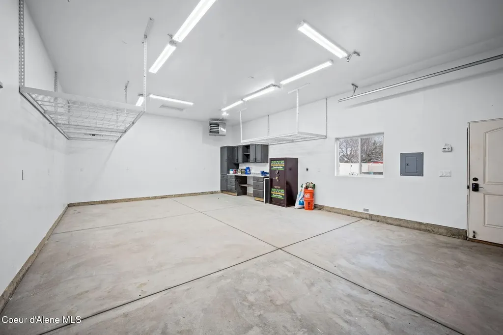 11418 N Emerald Drive Hayden ID 83835