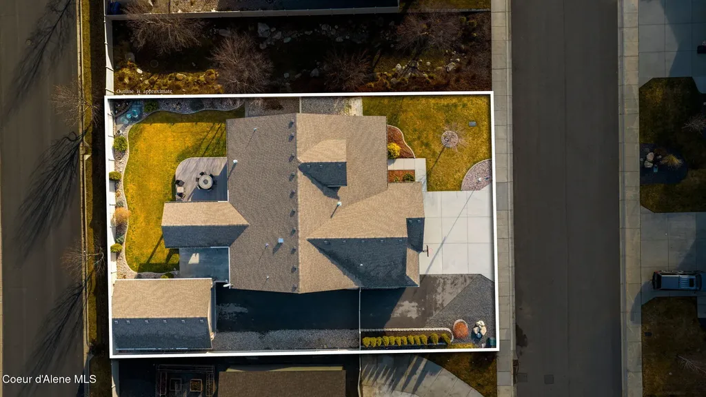 11418 N Emerald Drive Hayden ID 83835