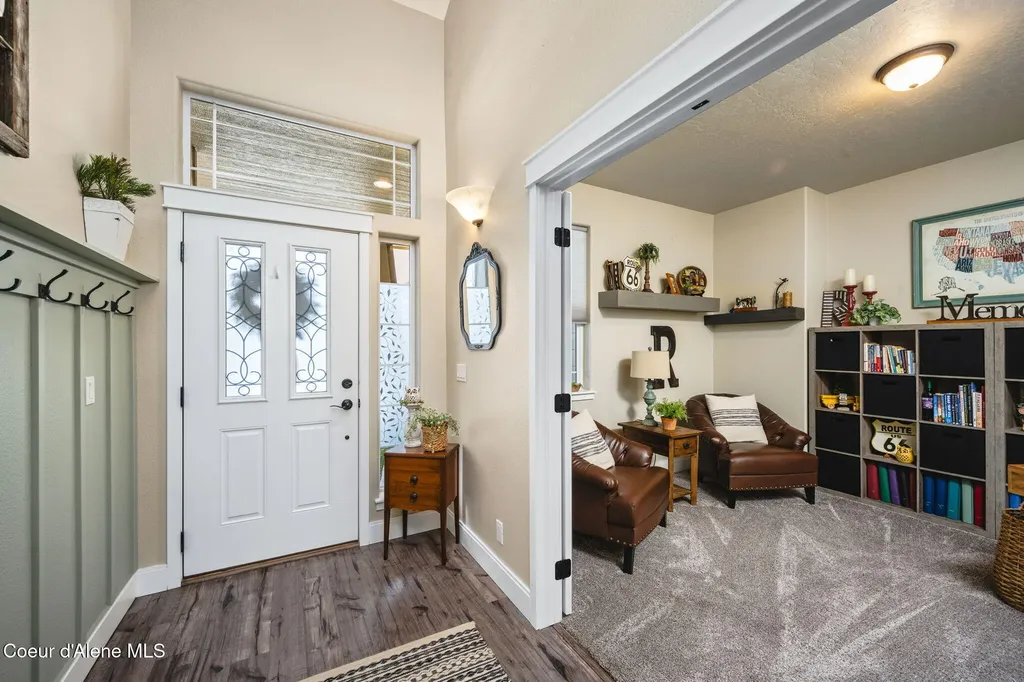 11418 N Emerald Drive Hayden ID 83835
