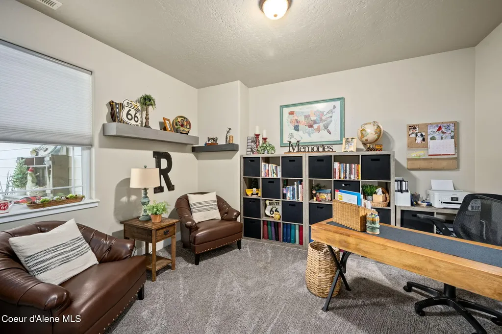 11418 N Emerald Drive Hayden ID 83835