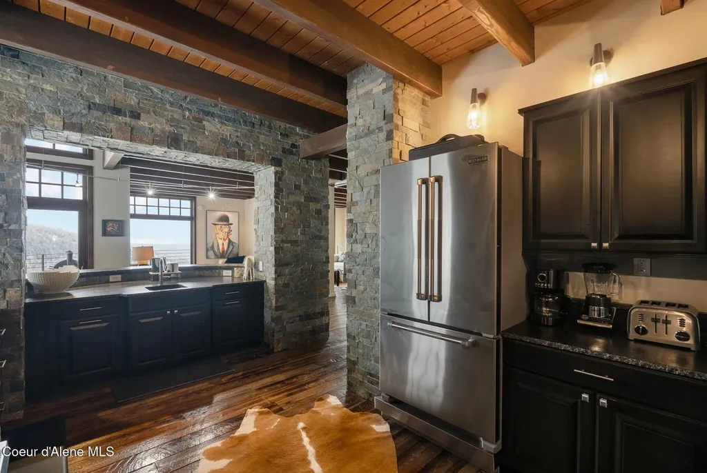 99 Village Lane Sandpoint ID 83864