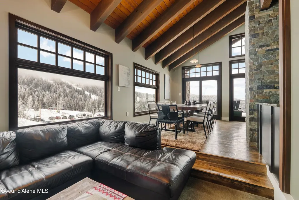 99 Village Lane Sandpoint ID 83864