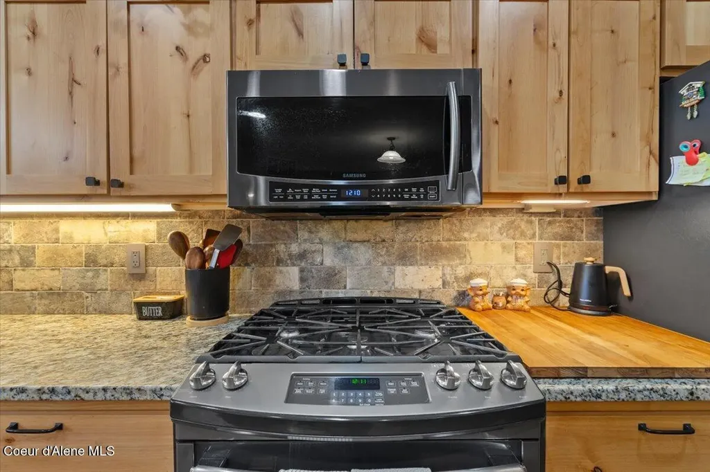 50 Bellflower Court Blanchard ID 83804