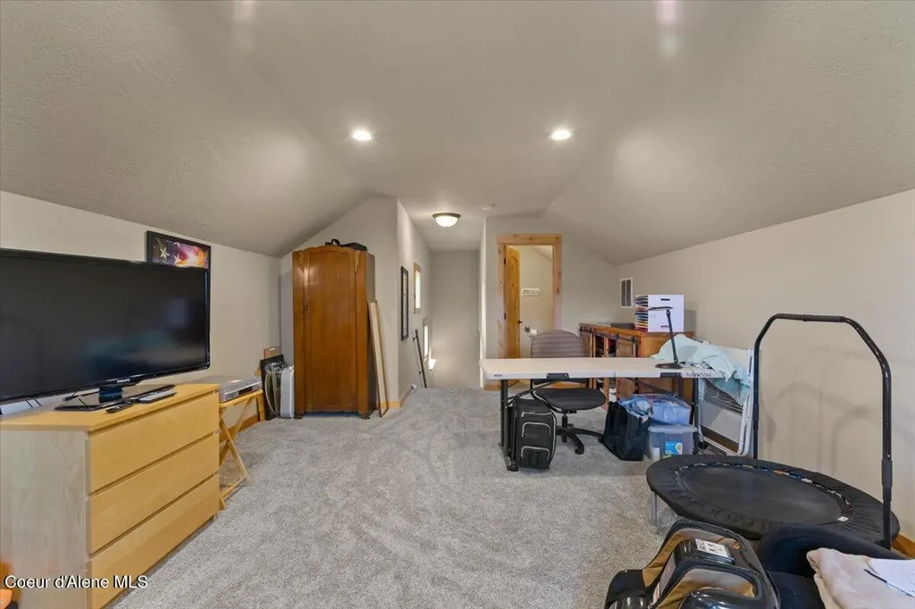 50 Bellflower Court Blanchard ID 83804