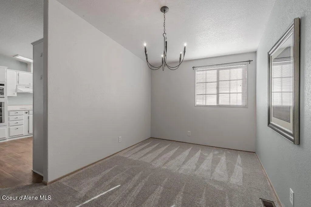 8509 N Sunny Lane Hayden ID 83835