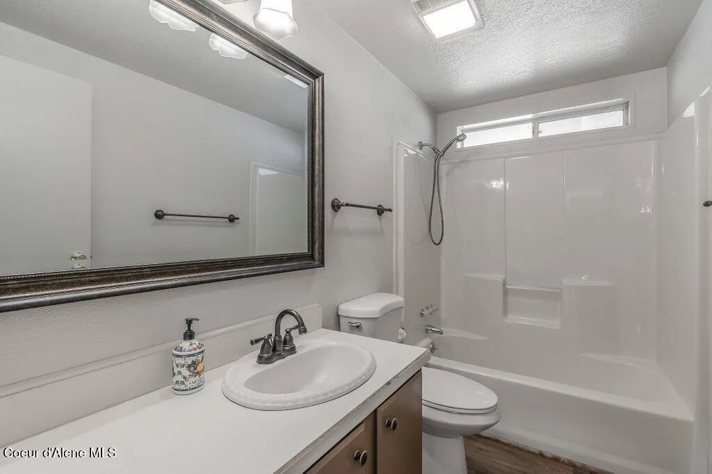 8509 N Sunny Lane Hayden ID 83835