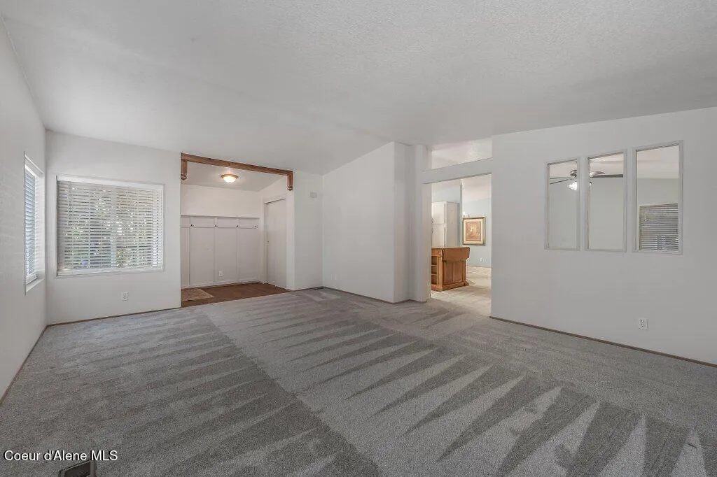 8509 N Sunny Lane Hayden ID 83835