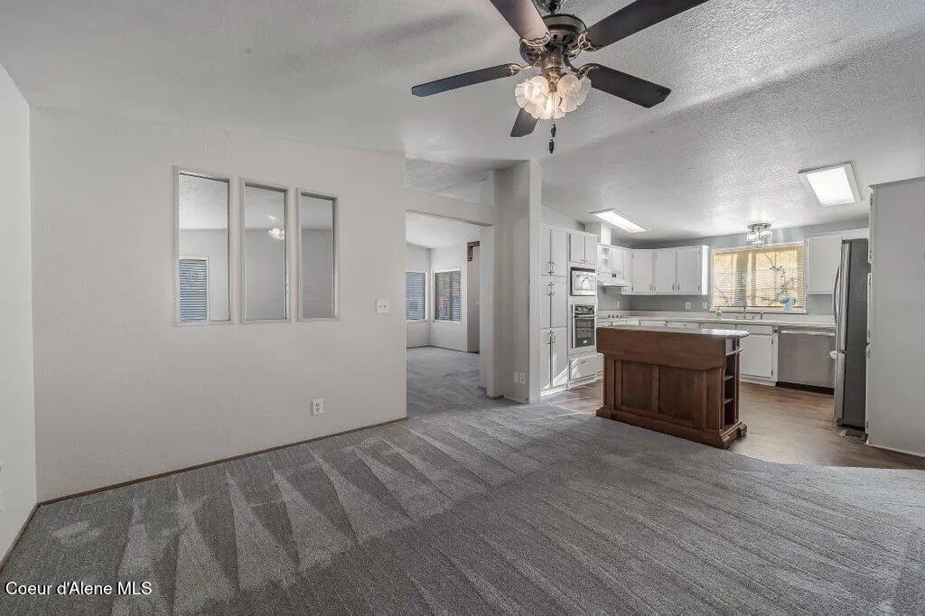 8509 N Sunny Lane Hayden ID 83835