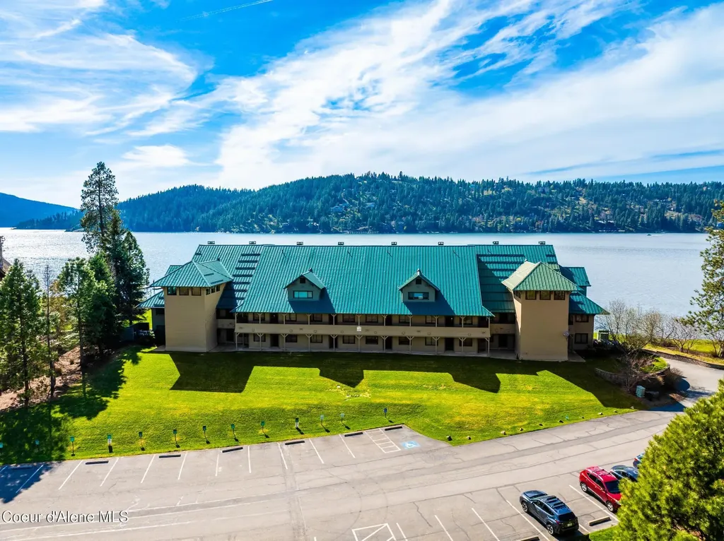 4549 S Arrow Point Drive Harrison ID 83833
