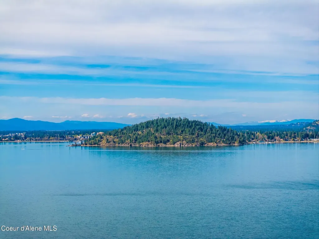 4549 S Arrow Point Drive Harrison ID 83833