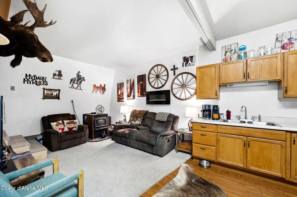 457619 Us-95 Careywood ID 83809