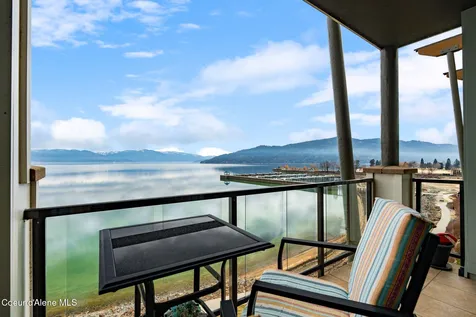 702 Sandpoint Avenue Sandpoint ID 83864