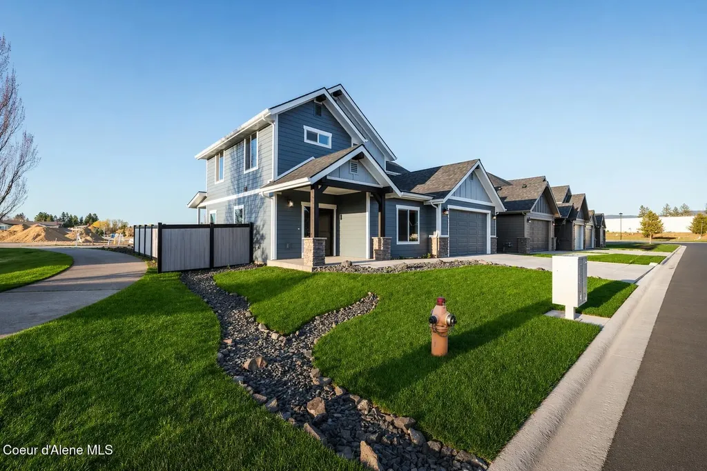 8429 N Snowflake Lane Hayden ID 83835