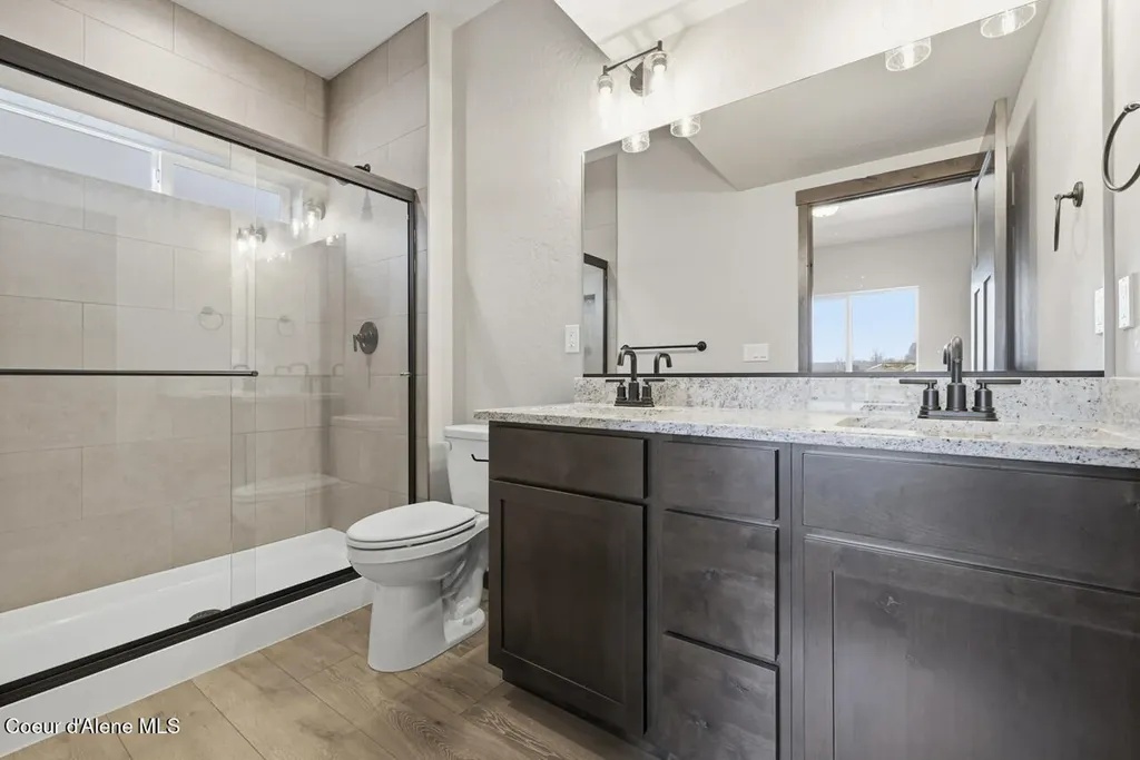 8429 N Snowflake Lane Hayden ID 83835