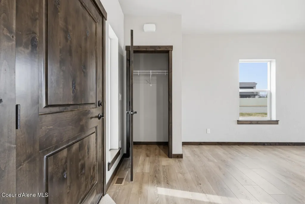 8429 N Snowflake Lane Hayden ID 83835