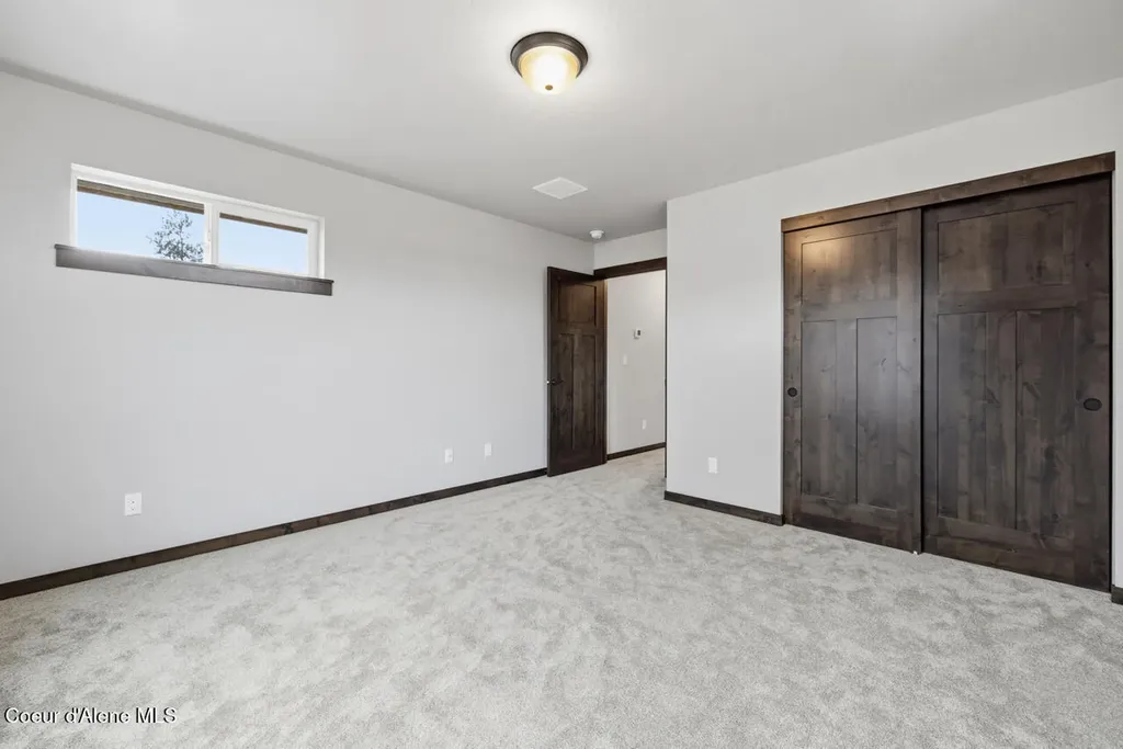 8429 N Snowflake Lane Hayden ID 83835