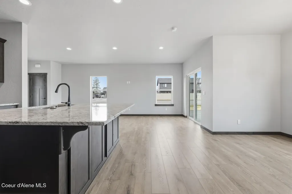 8429 N Snowflake Lane Hayden ID 83835