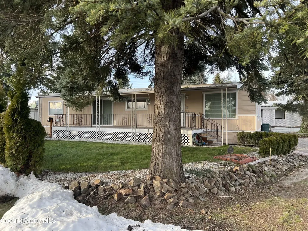 8459 N Sunny Lane Hayden ID 83835