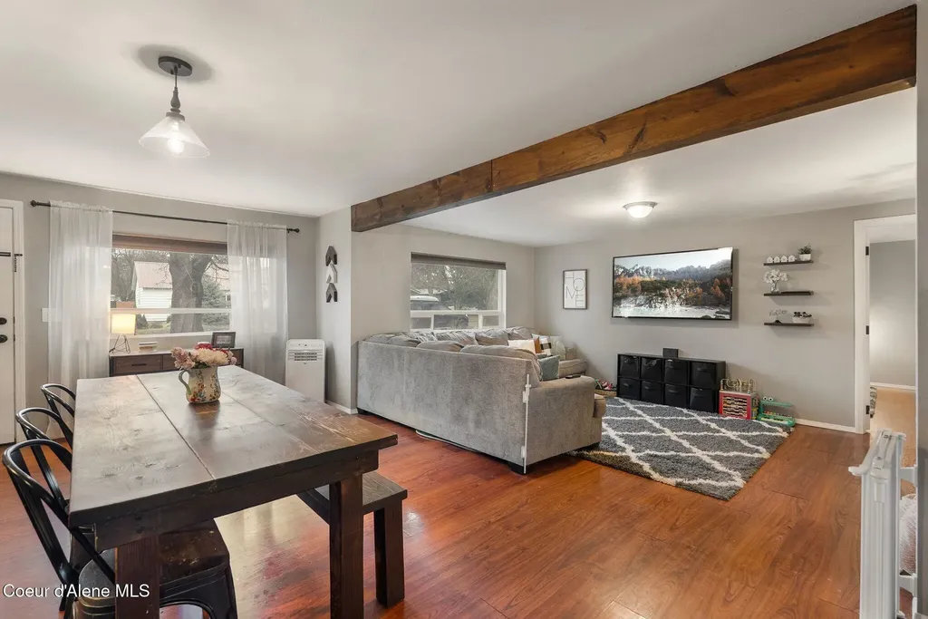 1215 Church Street Sandpoint ID 83864