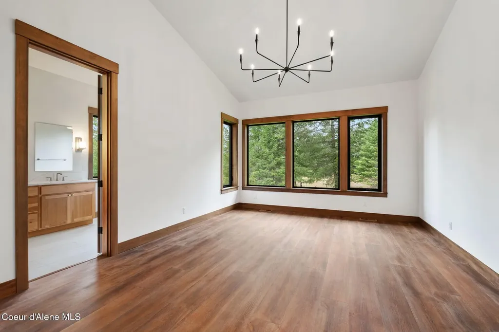 180 Ironstone Drive Sandpoint ID 83864