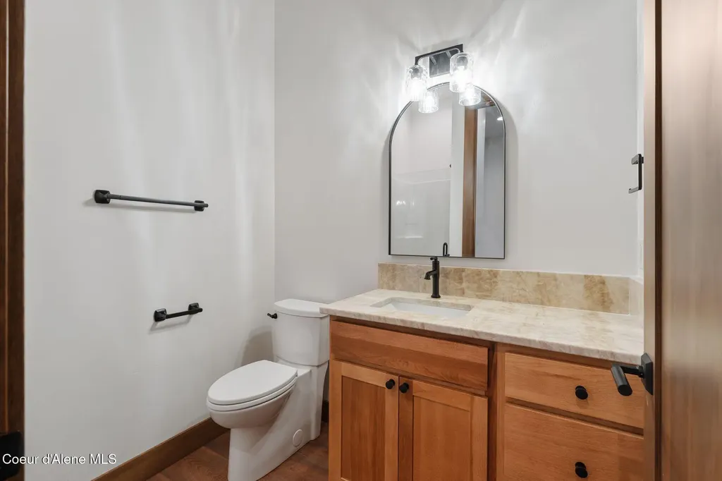 180 Ironstone Drive Sandpoint ID 83864