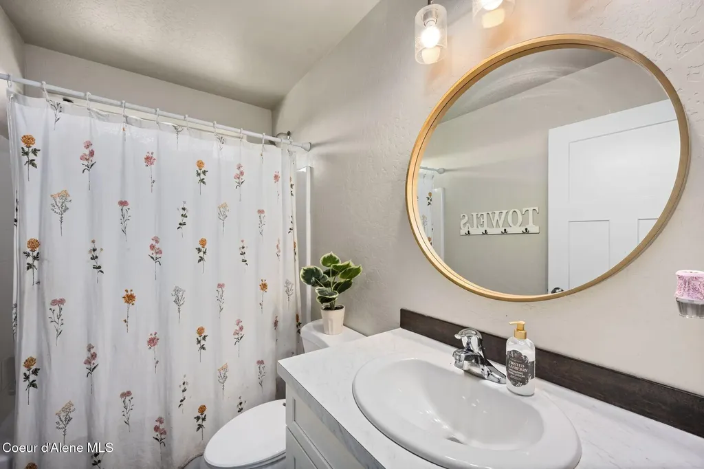 12750 N Cavanaugh Drive Rathdrum ID 83858