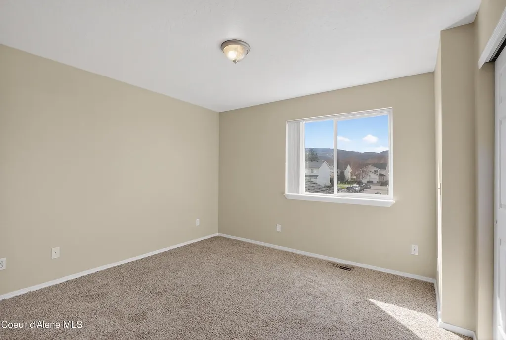 692 N Hydra Place Post Falls ID 83854