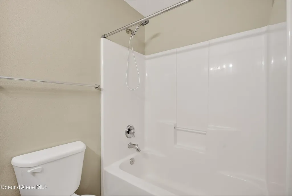 692 N Hydra Place Post Falls ID 83854