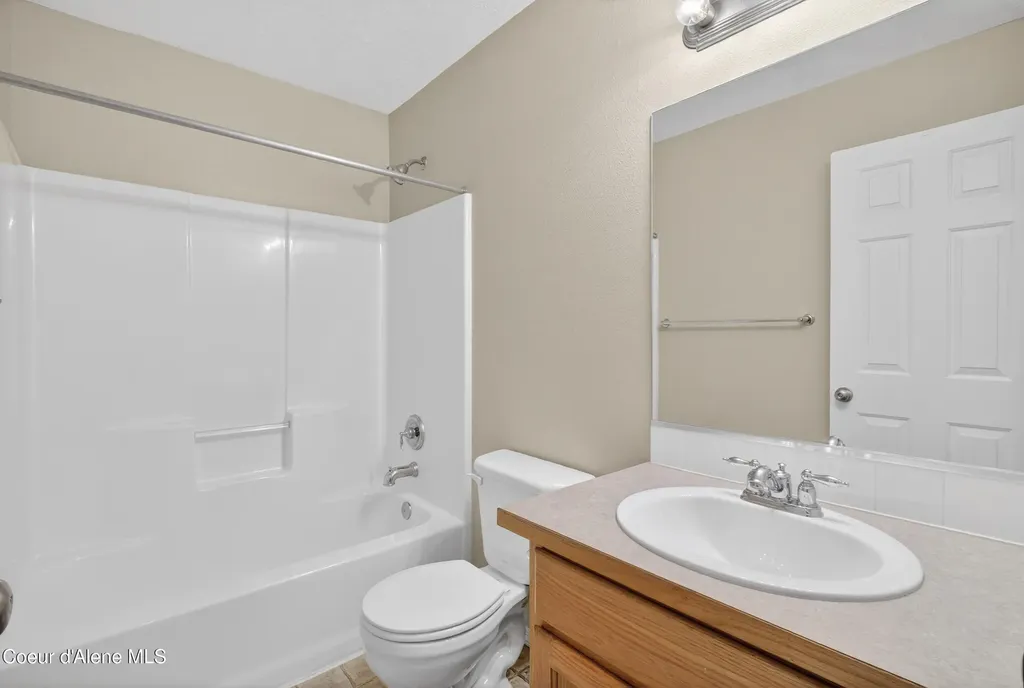 692 N Hydra Place Post Falls ID 83854
