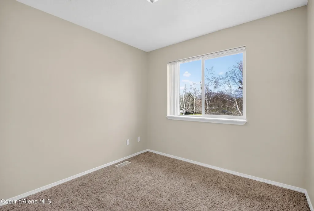 692 N Hydra Place Post Falls ID 83854