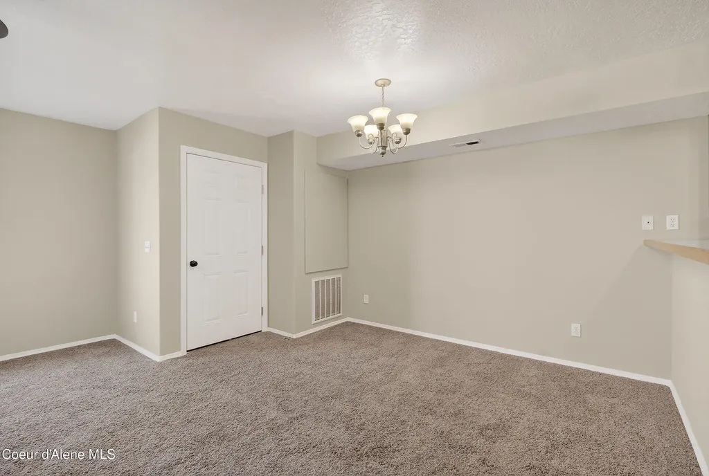 692 N Hydra Place Post Falls ID 83854