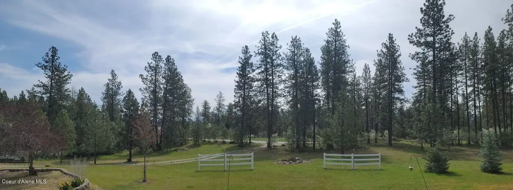 8057 N Vogt Road Hauser ID 83854