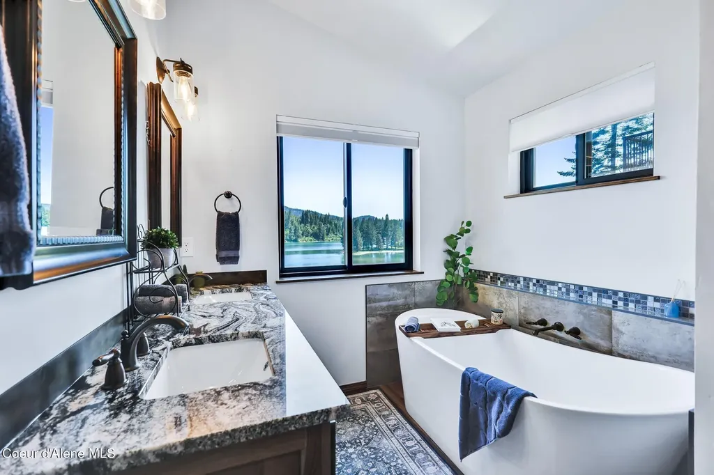 115 W Lakeview Boulevard Priest River ID 83856