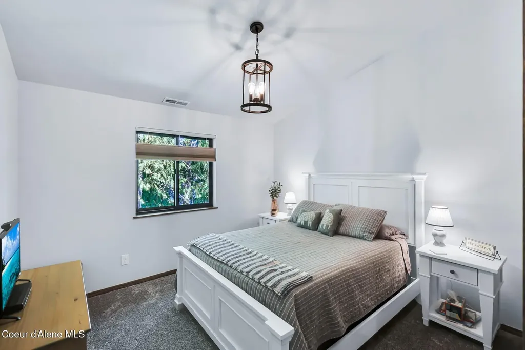 115 W Lakeview Boulevard Priest River ID 83856