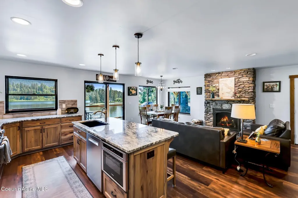 115 W Lakeview Boulevard Priest River ID 83856