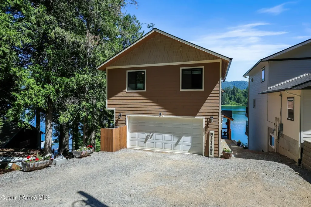 115 W Lakeview Boulevard Priest River ID 83856