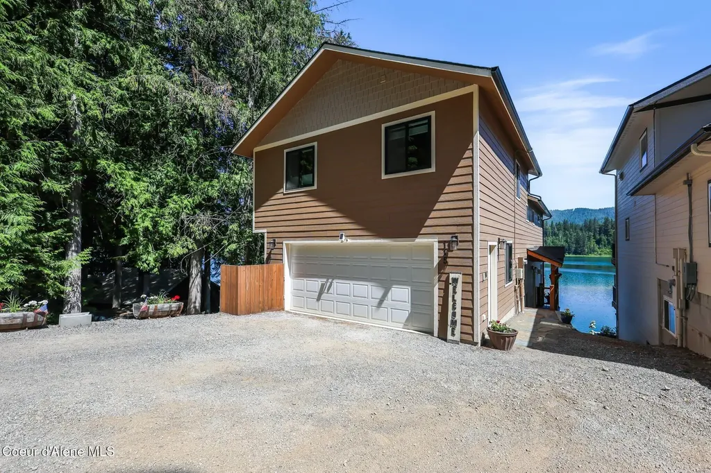 115 W Lakeview Boulevard Priest River ID 83856